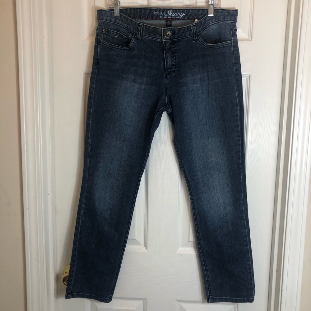 Tommy Hilfiger Denim Modern Skinny Jeans. Size 14R